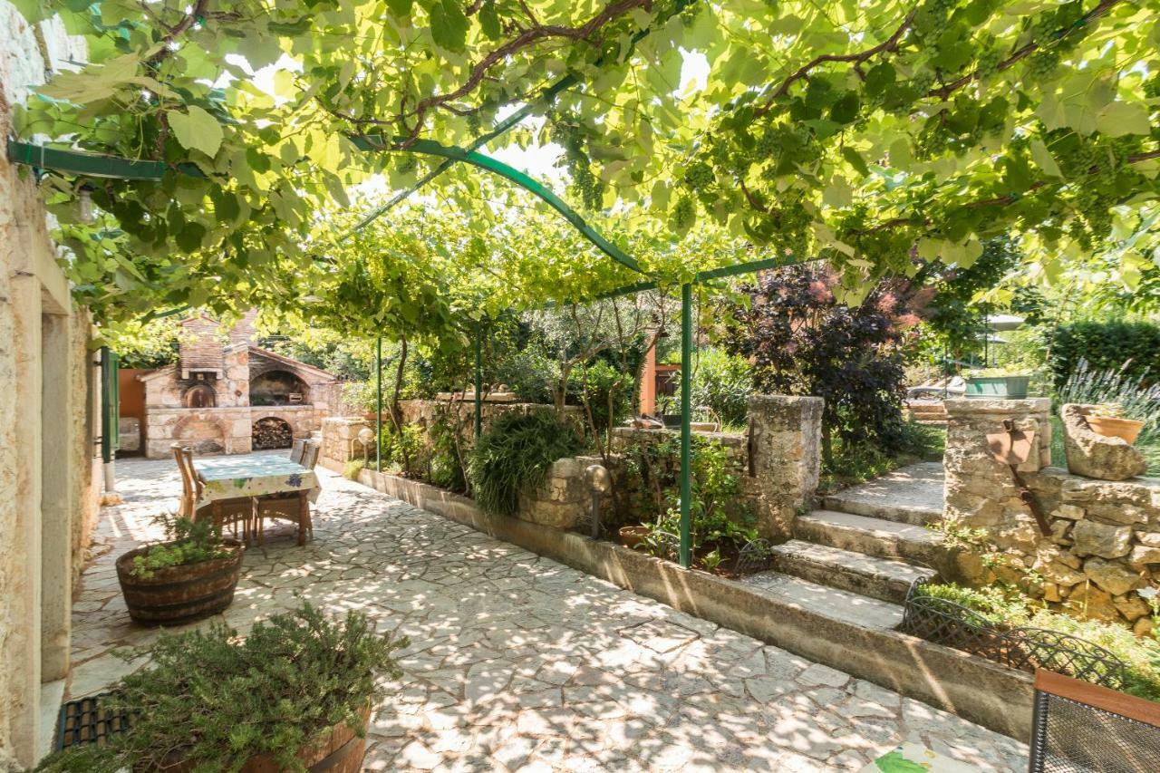Country House Apartments Pula Exterior foto