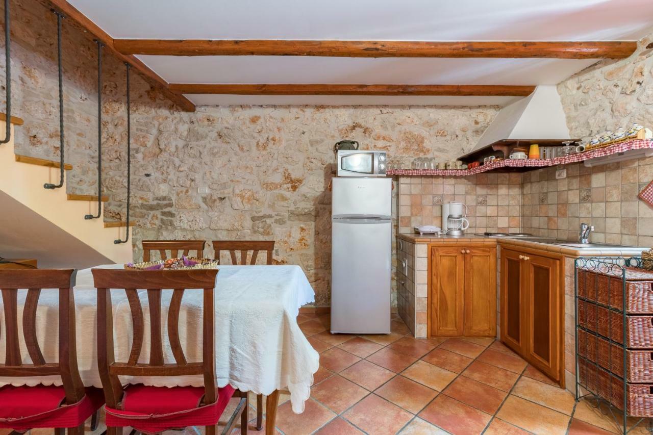 Country House Apartments Pula Exterior foto