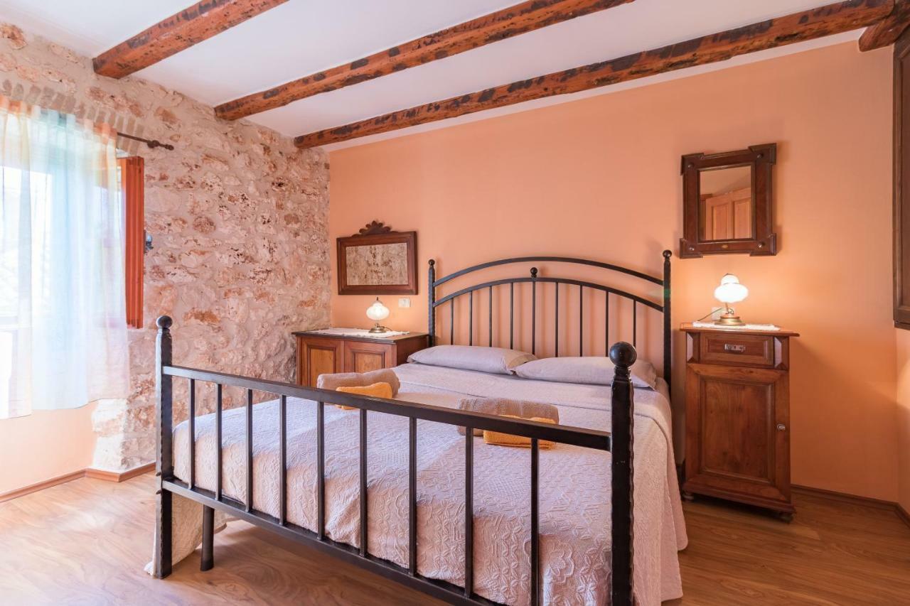 Country House Apartments Pula Exterior foto